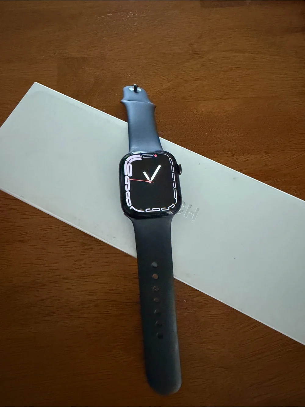 Apple watch series 11 w/ cellular 42mm